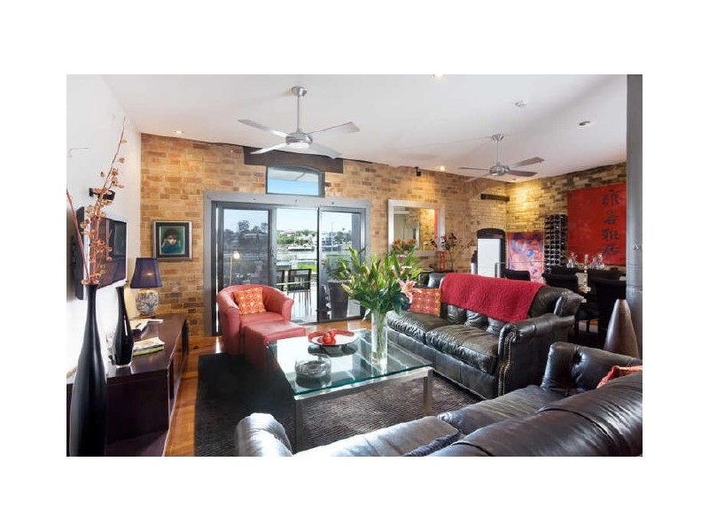 2123/32 Refinery Parade, New Farm QLD 4005