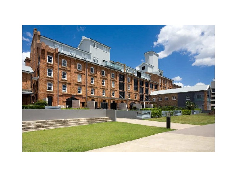 2123/32 Refinery Parade, New Farm QLD 4005