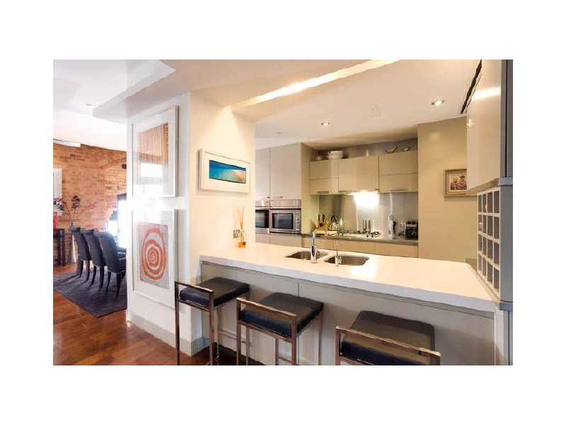 2123/32 Refinery Parade, New Farm QLD 4005