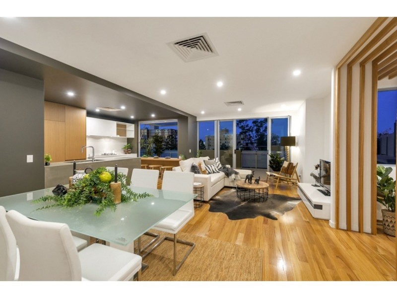 9/56 Bellevue Terrace, St Lucia QLD 4067