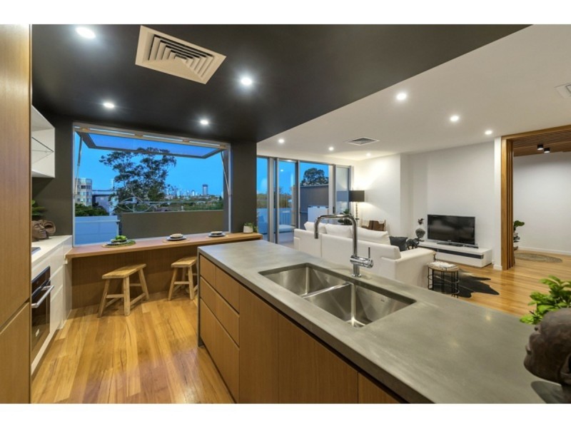 9/56 Bellevue Terrace, St Lucia QLD 4067