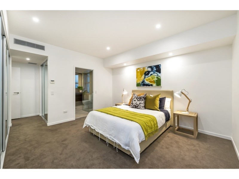 9/56 Bellevue Terrace, St Lucia QLD 4067