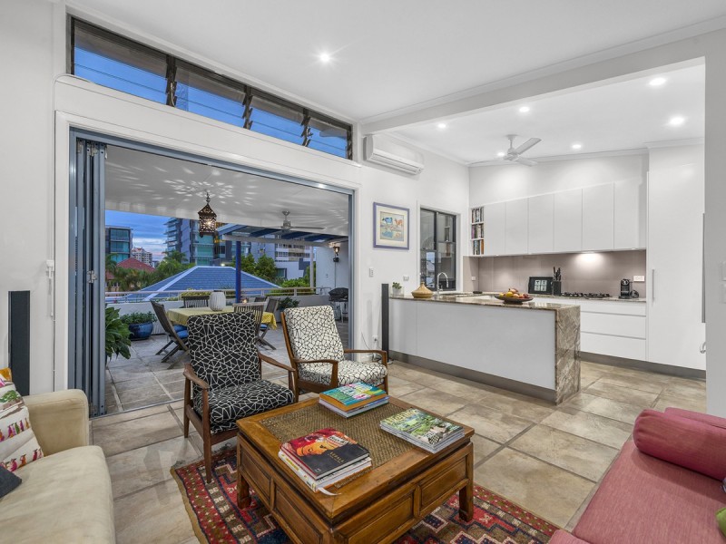 12/14 Locke Street, New Farm QLD 4005