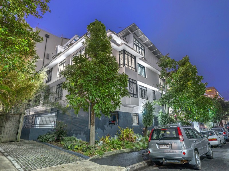 12/14 Locke Street, New Farm QLD 4005