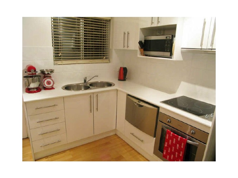 4/64 Gellibrand Street, Clayfield QLD 4011