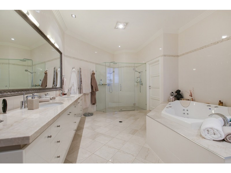 139 Kamala Drive, Pullenvale QLD 4069