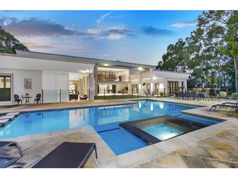 139 Kamala Drive, Pullenvale QLD 4069