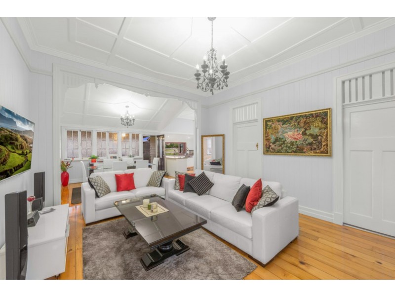 126 Mein Street, Hendra QLD 4011