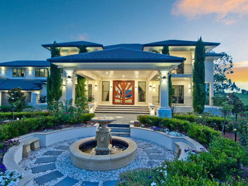 701 Clear Mountain Road, Clear Mountain QLD 4500