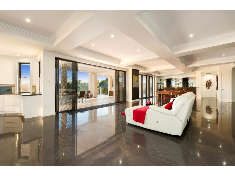 701 Clear Mountain Road, Clear Mountain QLD 4500