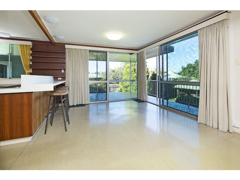 70 Oxlade Drive, New Farm QLD 4005