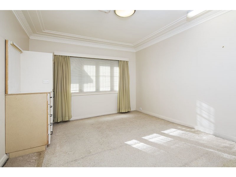 70 Oxlade Drive, New Farm QLD 4005