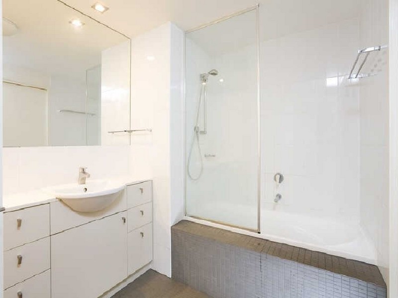 3123/3 Parkland Boulevard, Brisbane QLD 4000