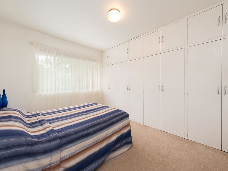 90 Burbong Street, Chapel Hill QLD 4069