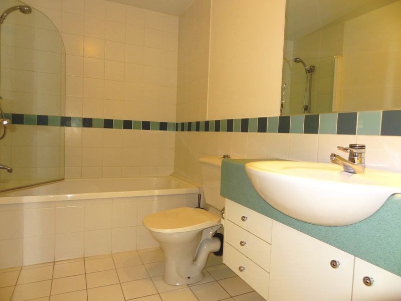 18/222 Bowen Terrace, New Farm QLD 4005