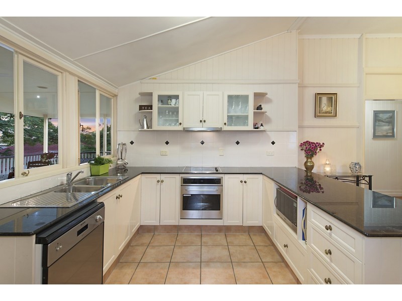 25 Carew Street, Nundah QLD 4012