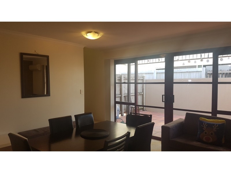 12/16 Phillips Street, Spring Hill QLD 4000