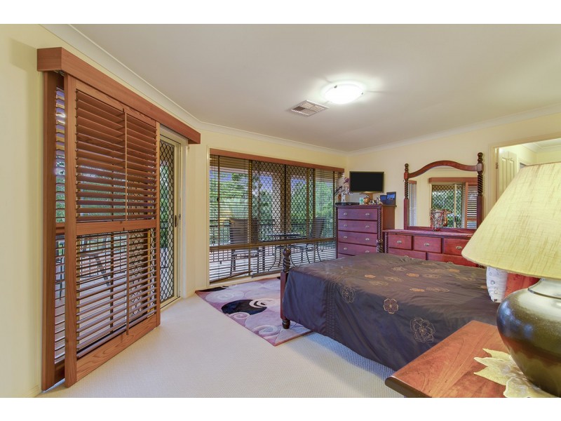35 Thomas Mcleod Avenue, Sinnamon Park QLD 4073