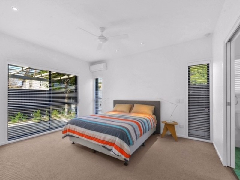 37 Hants Street, Hamilton QLD 4007