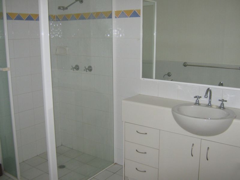 24/177 Merthyr Road, New Farm QLD 4005