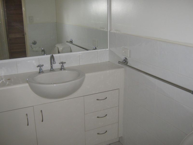 24/177 Merthyr Road, New Farm QLD 4005