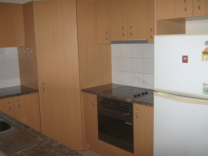 24/177 Merthyr Road, New Farm QLD 4005