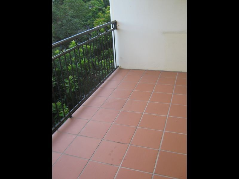 24/177 Merthyr Road, New Farm QLD 4005