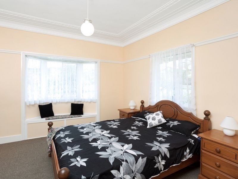 85 Gladstone Street, Coorparoo QLD 4151