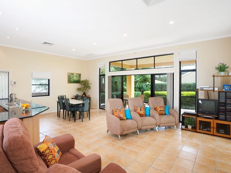 95 Nelson Street, Wooloowin QLD 4030