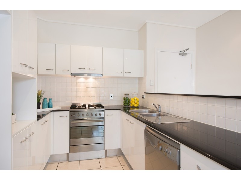 1/925 Brunswick Street, New Farm QLD 4005