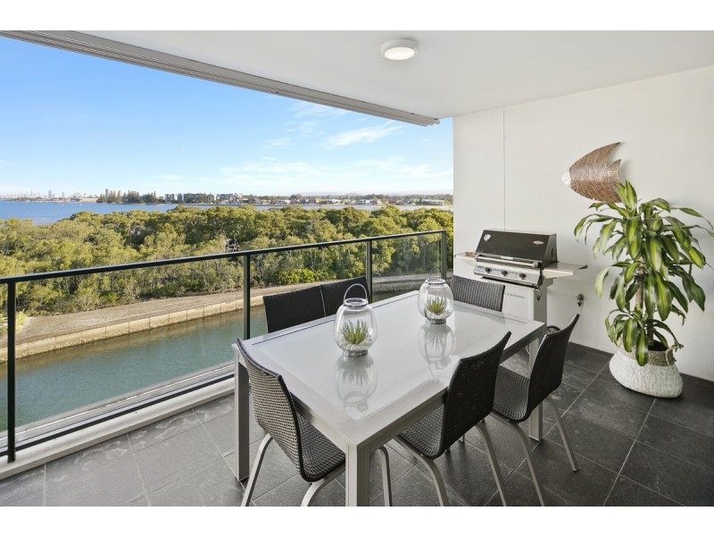 29404/2 Ephraim Island Parade, Paradise Point QLD 4216