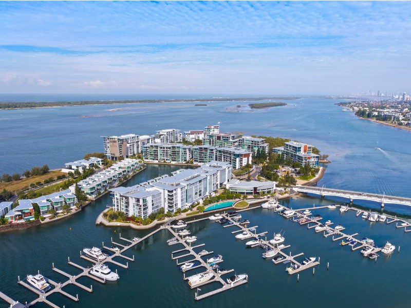 29404/2 Ephraim Island Parade, Paradise Point QLD 4216