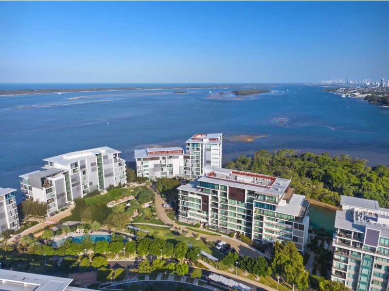 29404/2 Ephraim Island Parade, Paradise Point QLD 4216
