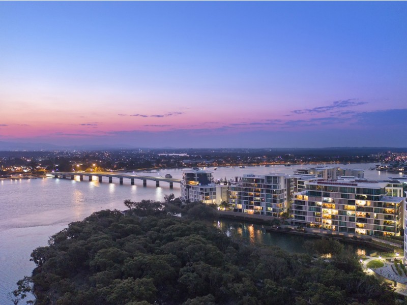 29404/2 Ephraim Island Parade, Paradise Point QLD 4216