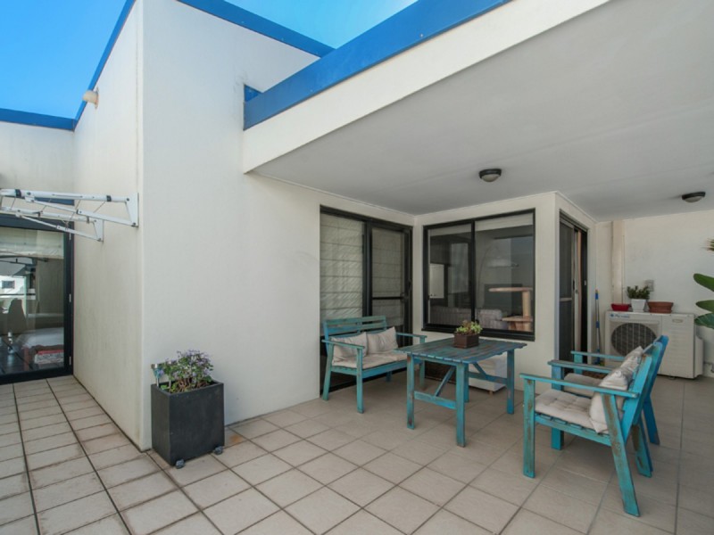 20/120 Commercial Road, Teneriffe QLD 4005