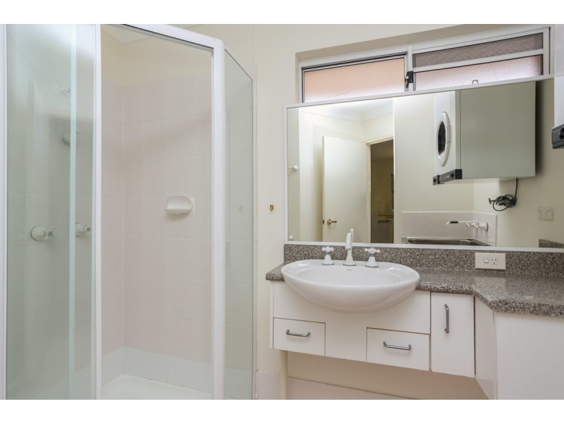 9/102 Langshaw Street, New Farm QLD 4005