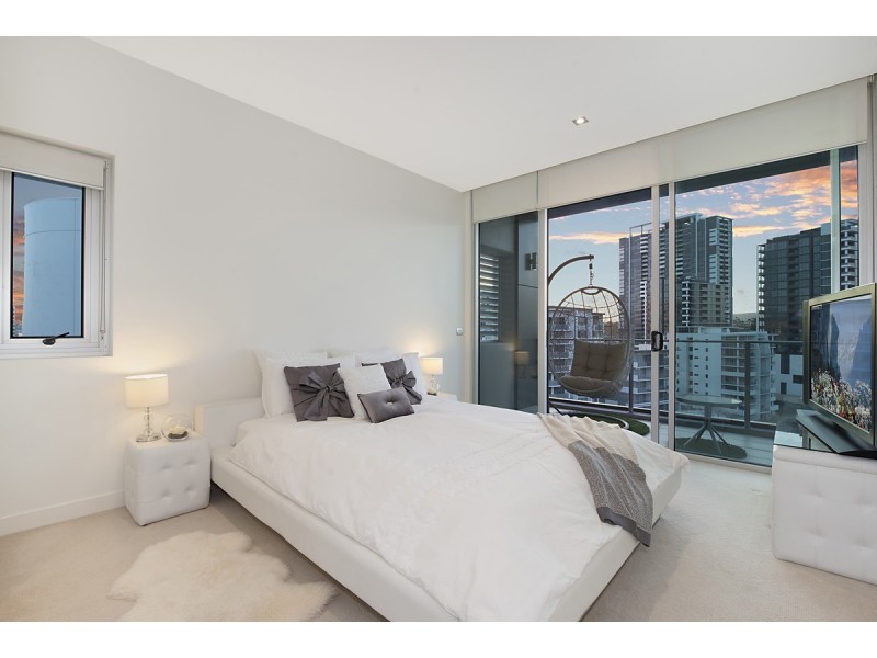 42/205 Coronation Drive, Milton QLD 4064