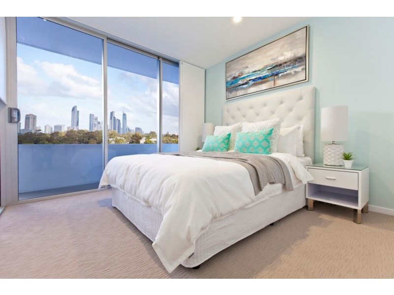 202/26 Spendelove Avenue, Southport QLD 4215