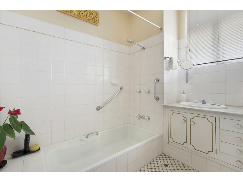 8/785 Brunswick Street, New Farm QLD 4005