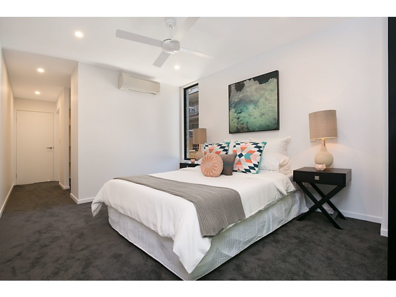 301/27-31 Ekibin Road, Annerley QLD 4103