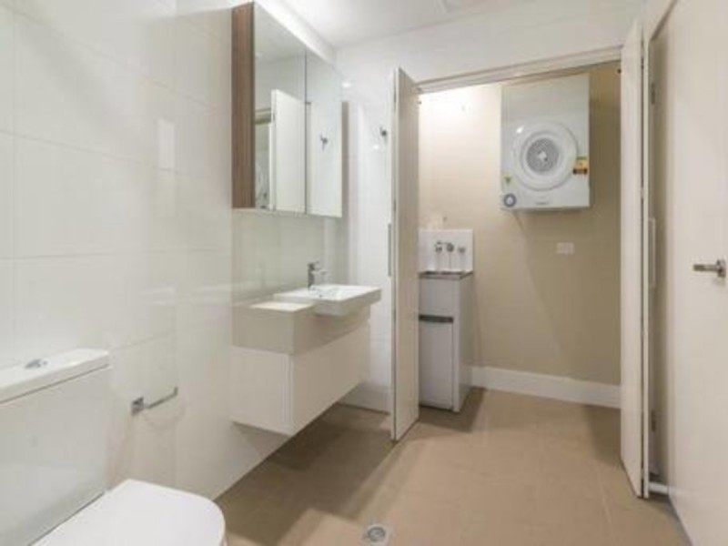 20410/37d Harbour Road, Hamilton QLD 4007