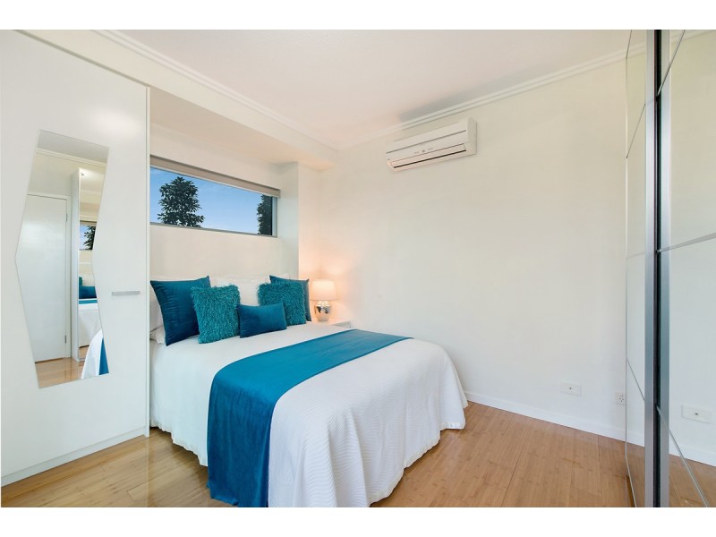 11/75 Barker Street, New Farm QLD 4005