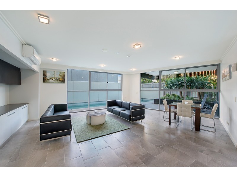 11/75 Barker Street, New Farm QLD 4005