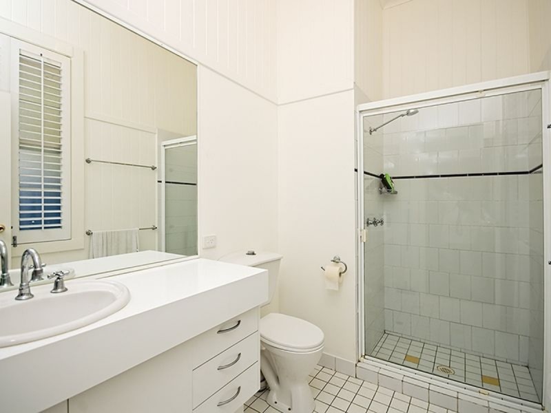 25 B Maxwell Street, New Farm QLD 4005