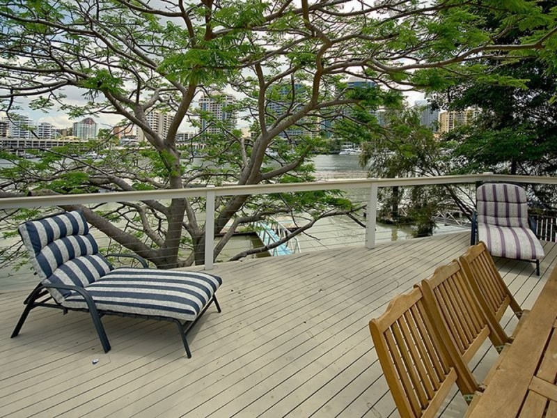 25 B Maxwell Street, New Farm QLD 4005