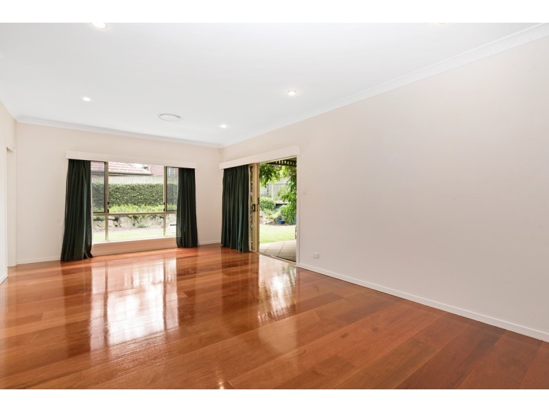 61 Barker Street, East Brisbane QLD 4169