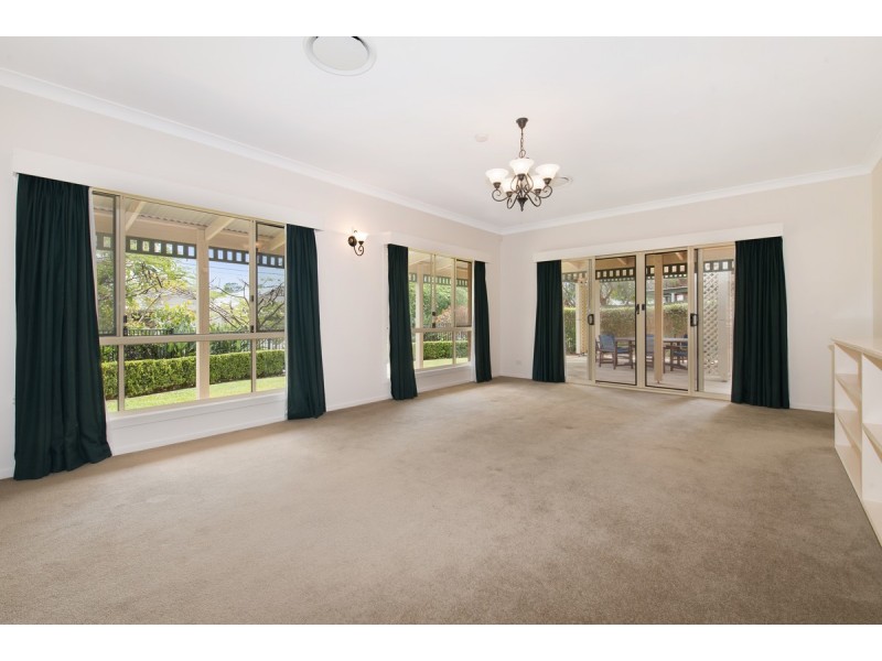 61 Barker Street, East Brisbane QLD 4169