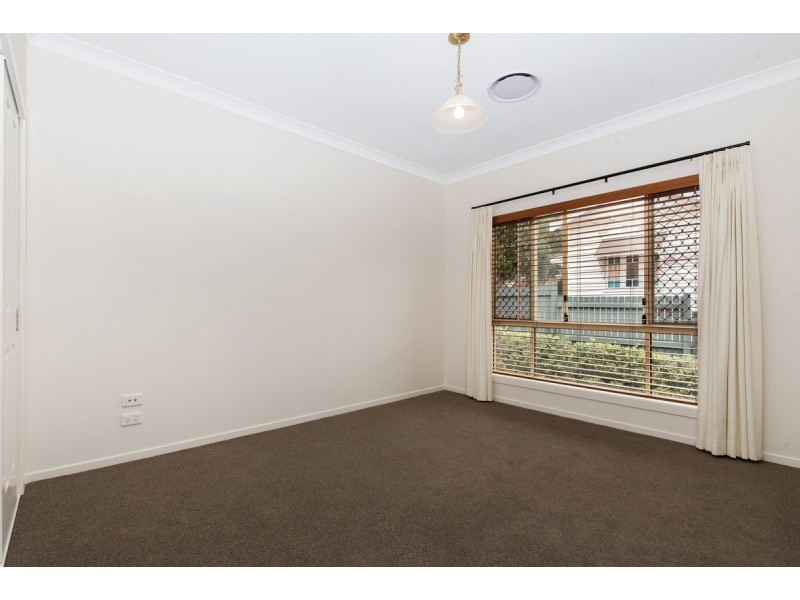 61 Barker Street, East Brisbane QLD 4169