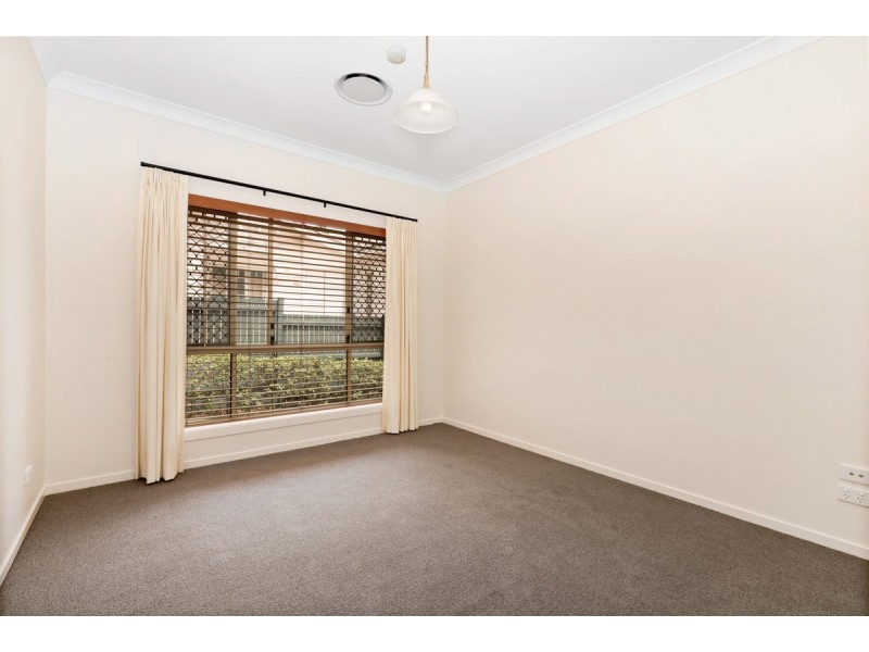 61 Barker Street, East Brisbane QLD 4169