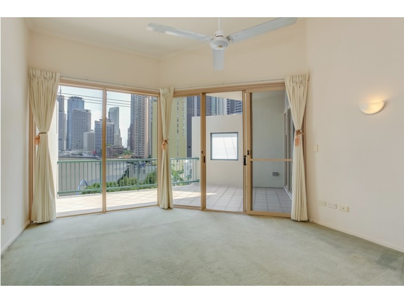 32/7 Boundary Street, Brisbane City QLD 4000